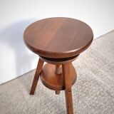 Screw stool