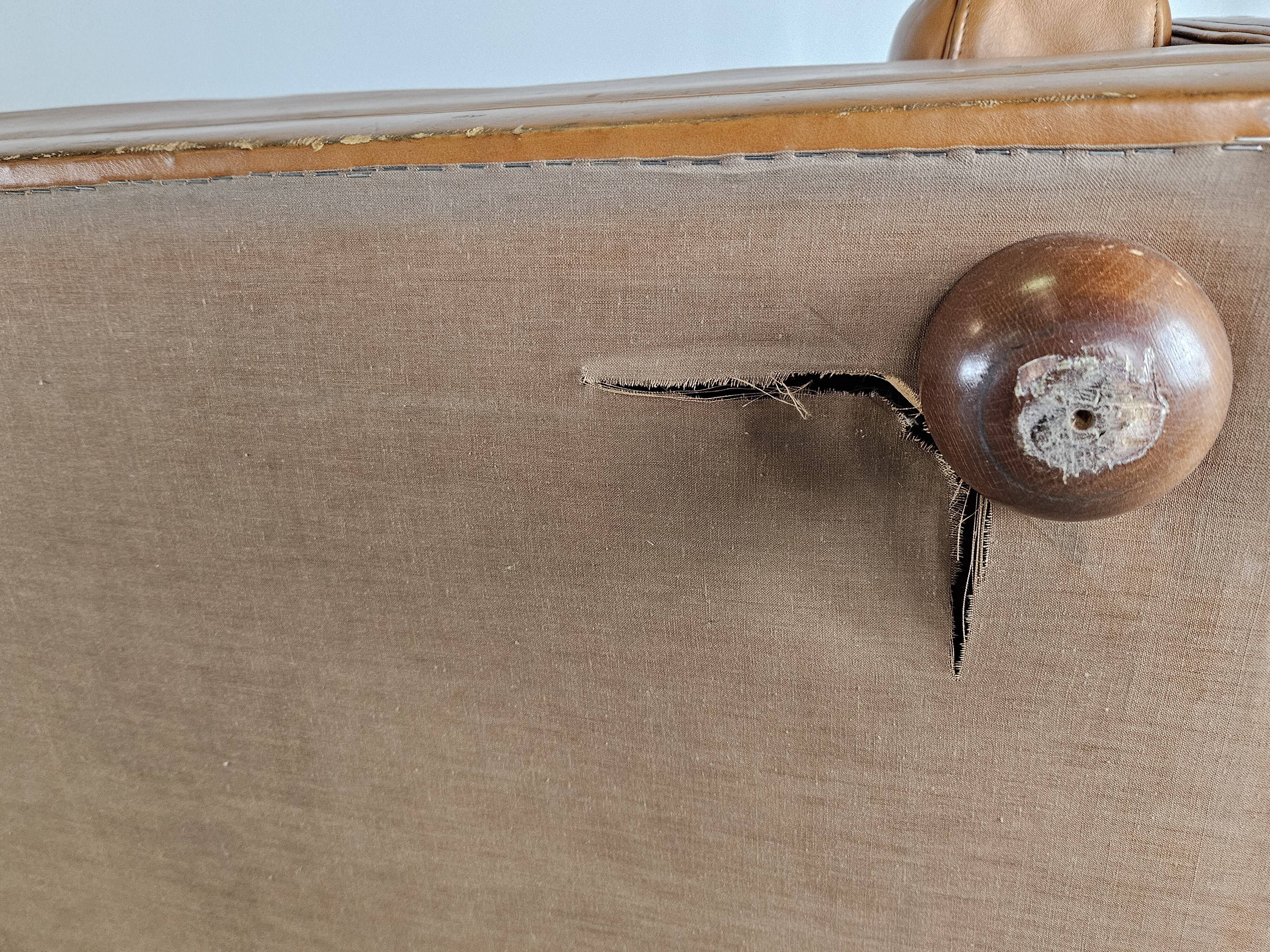 Canapé en cuir Poltrona Frau des années 70