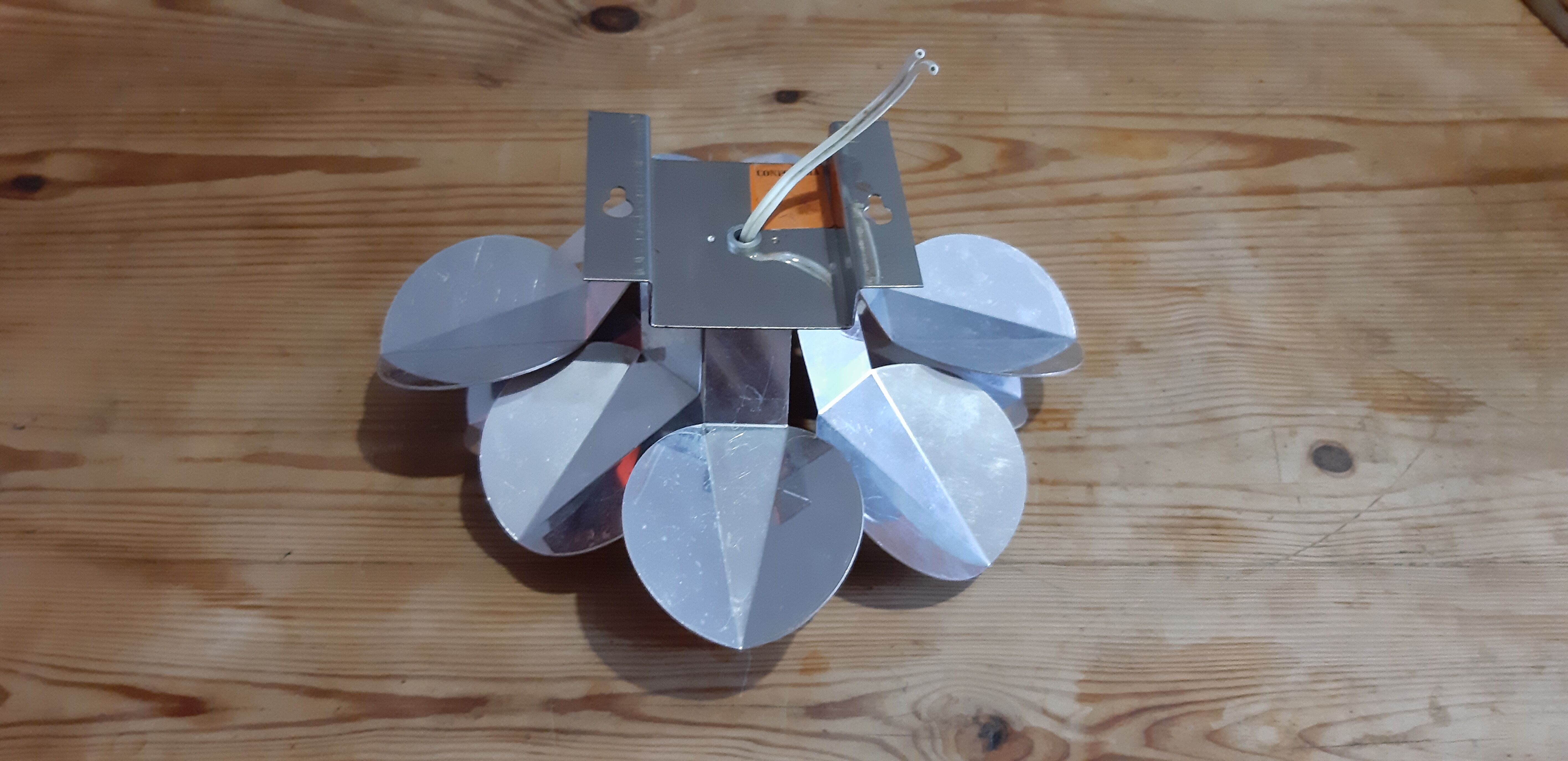 Vintage metal and chrome wall lamp " flower "