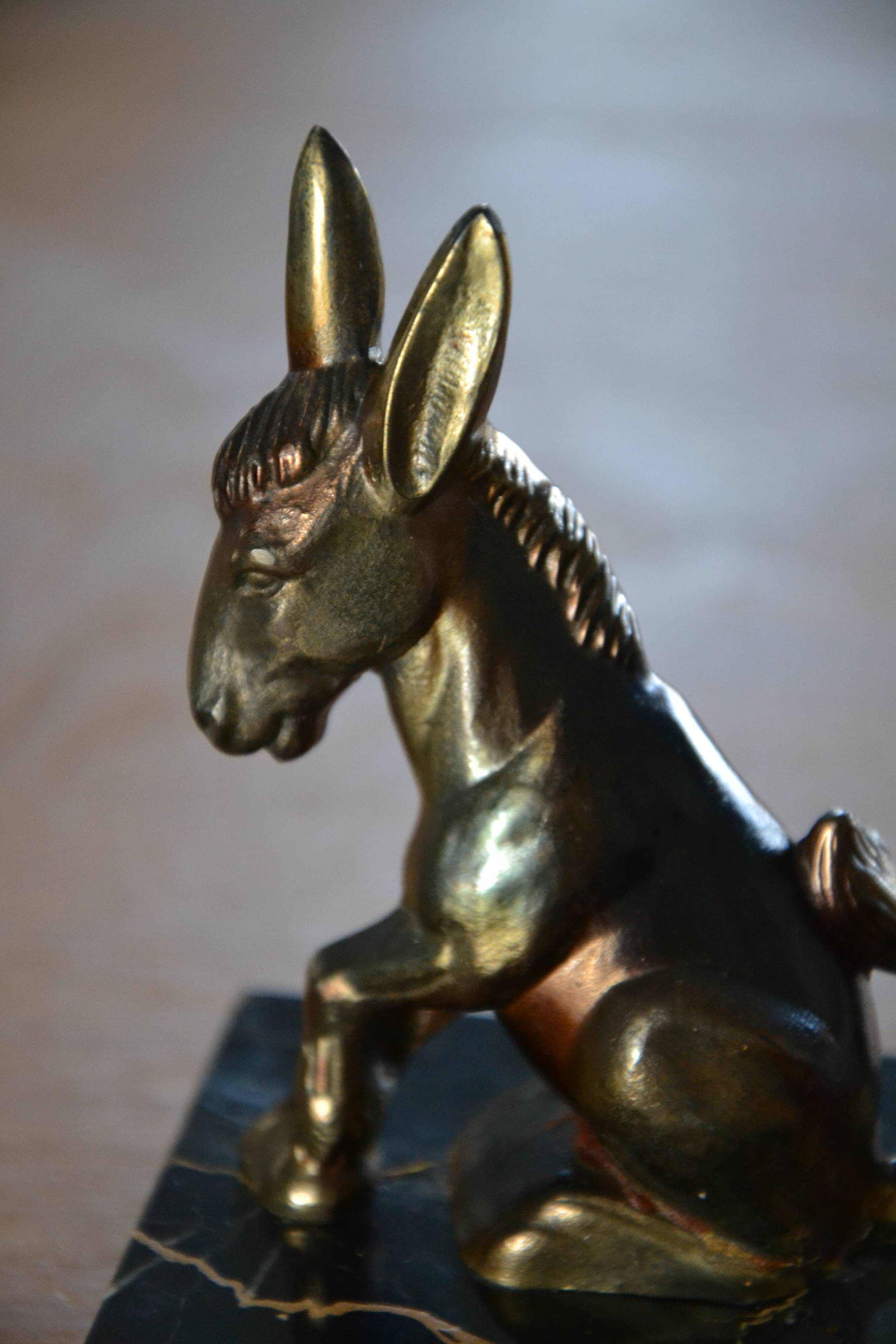 Free-standing donkey in resin