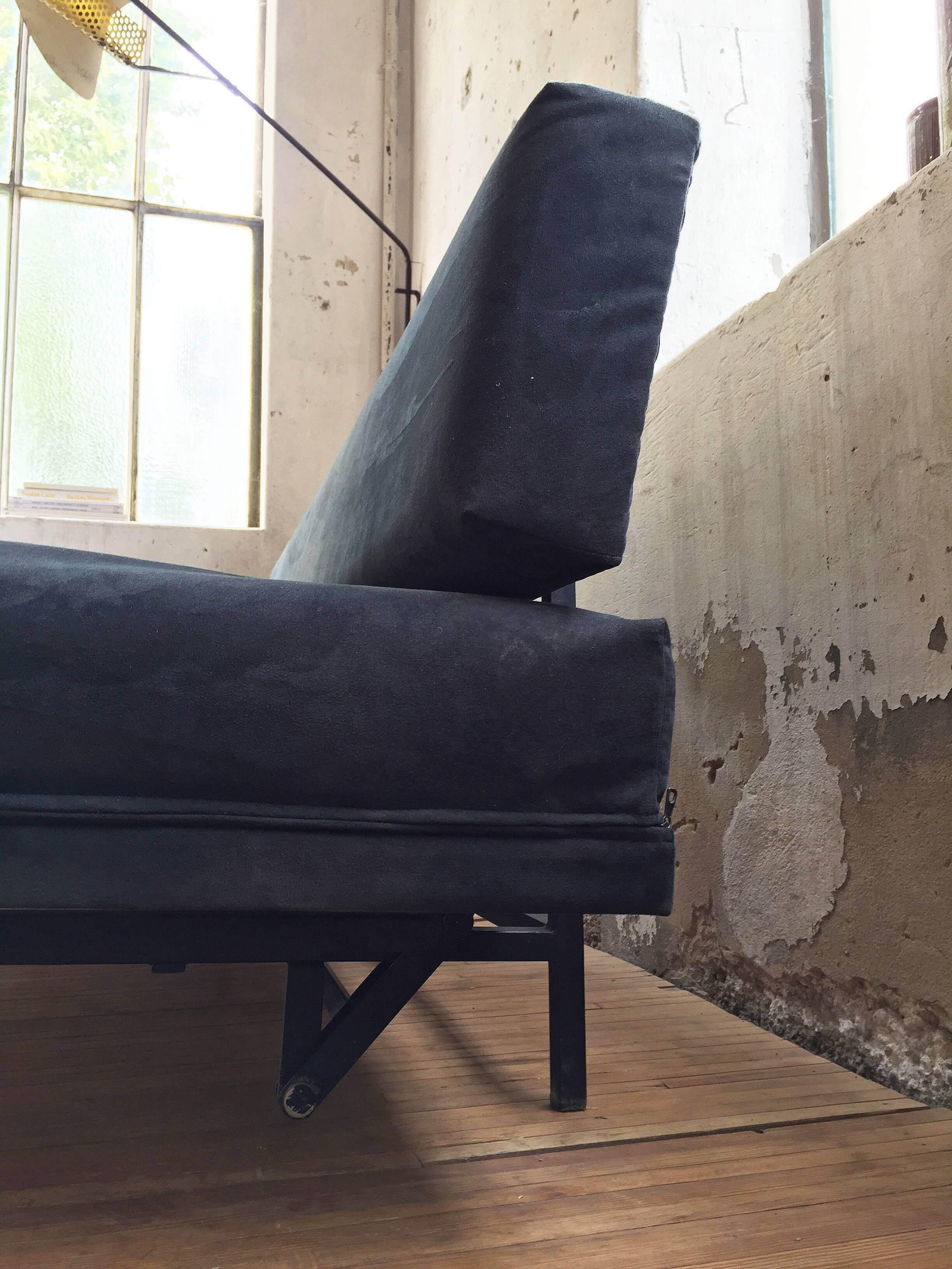 André Simard bench sofa for Airborne