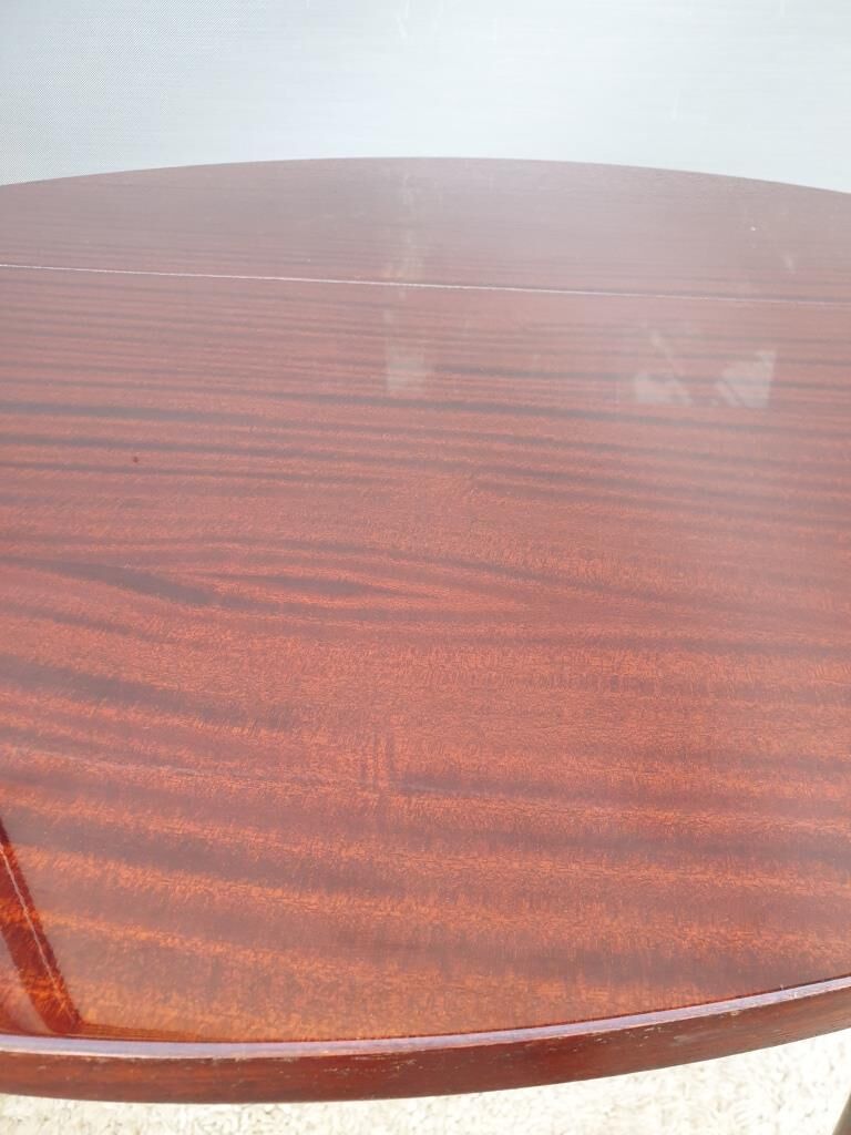 Extendable table mahogany lacquered 1960 butterfly extensions