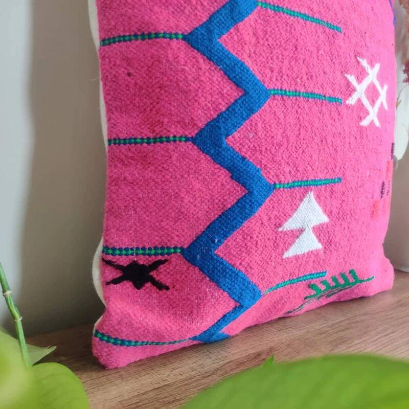 Coussin berbère rose et bleu