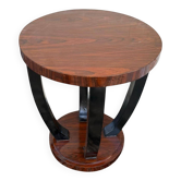 Round table base with a stepped base