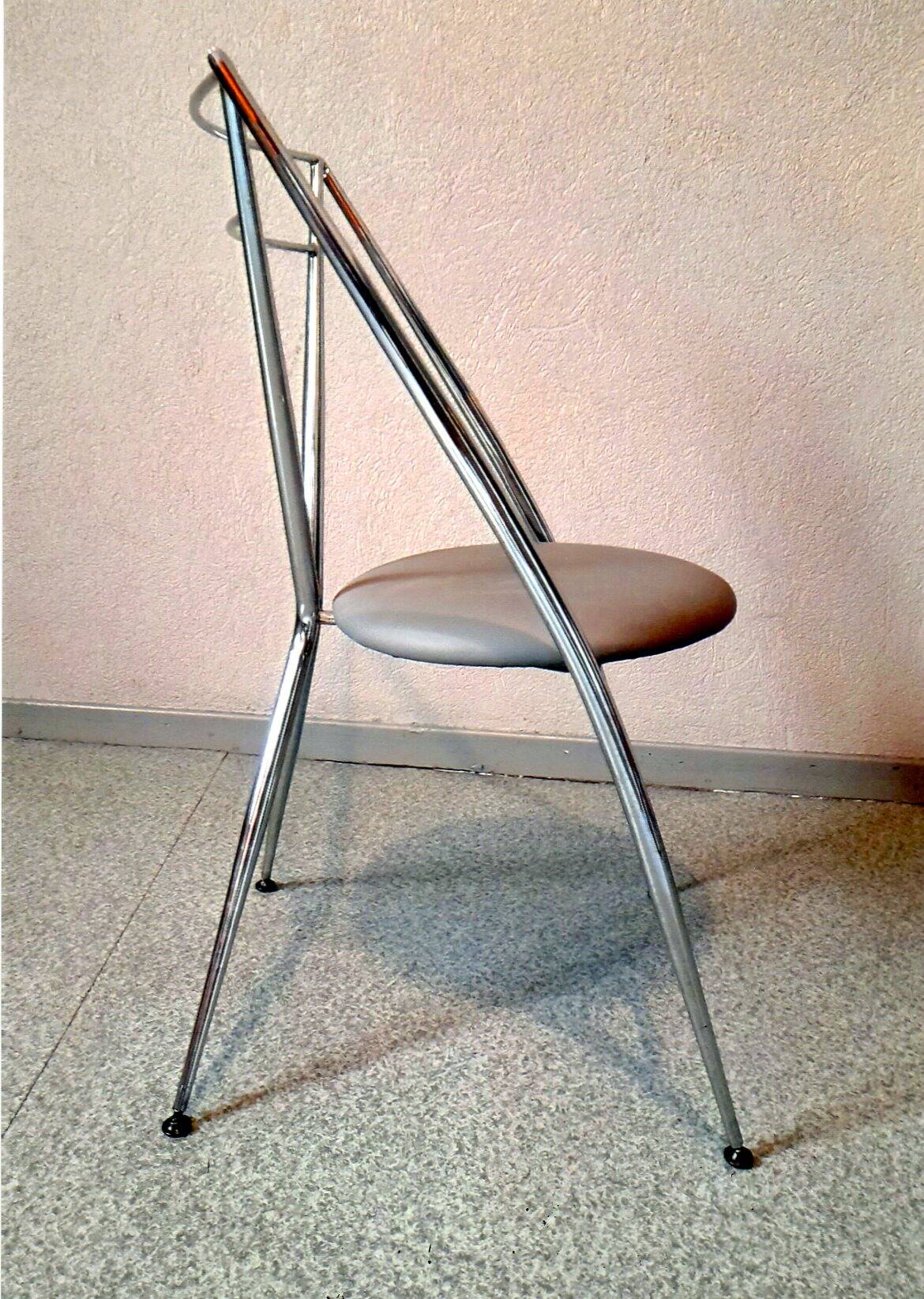 Cinderella chair by Yamakado