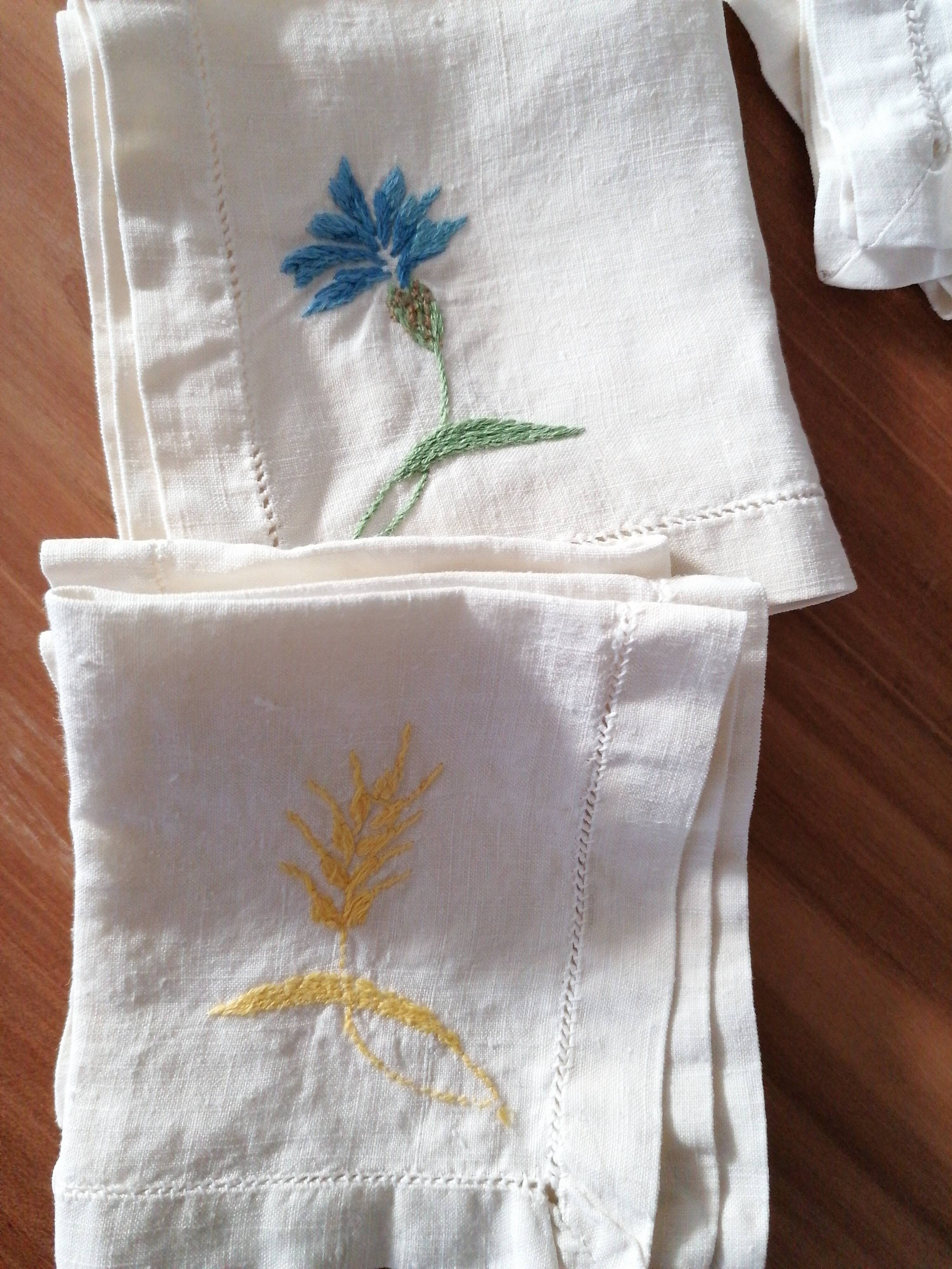 12 embroidered towels