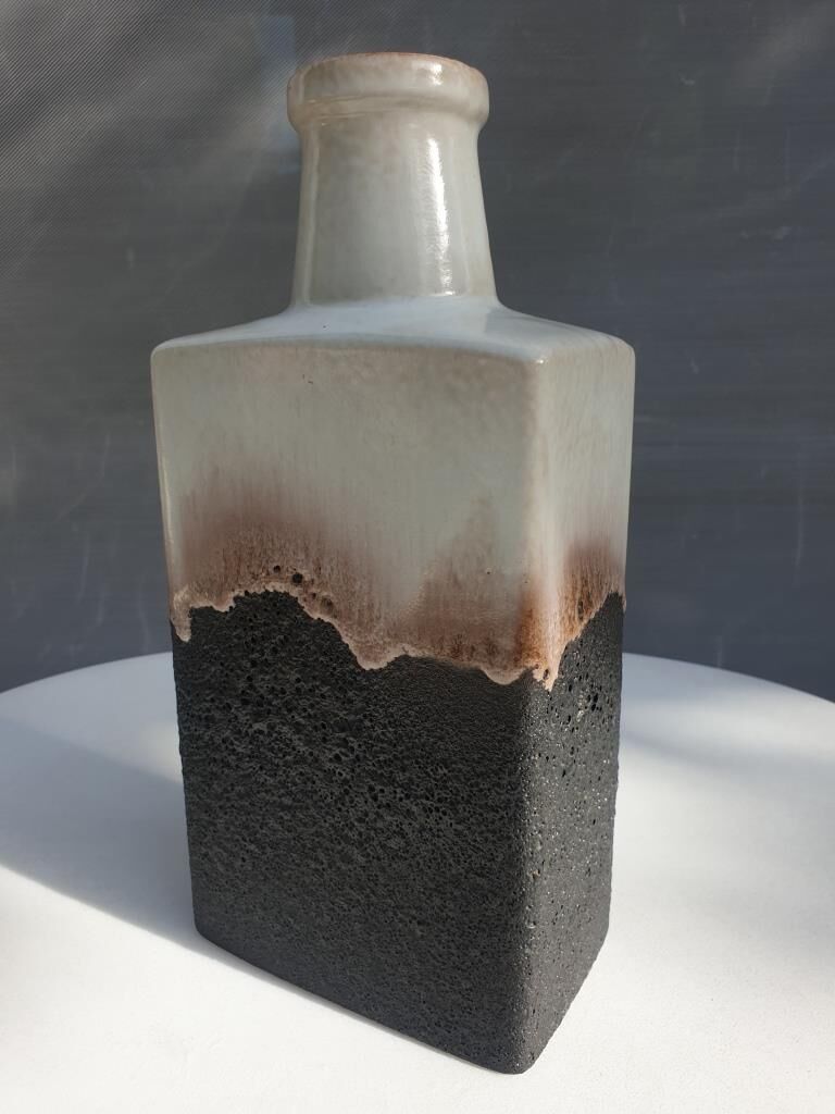 Vase Fat Lava Scheurich studio 281-30 effect craters from 1960