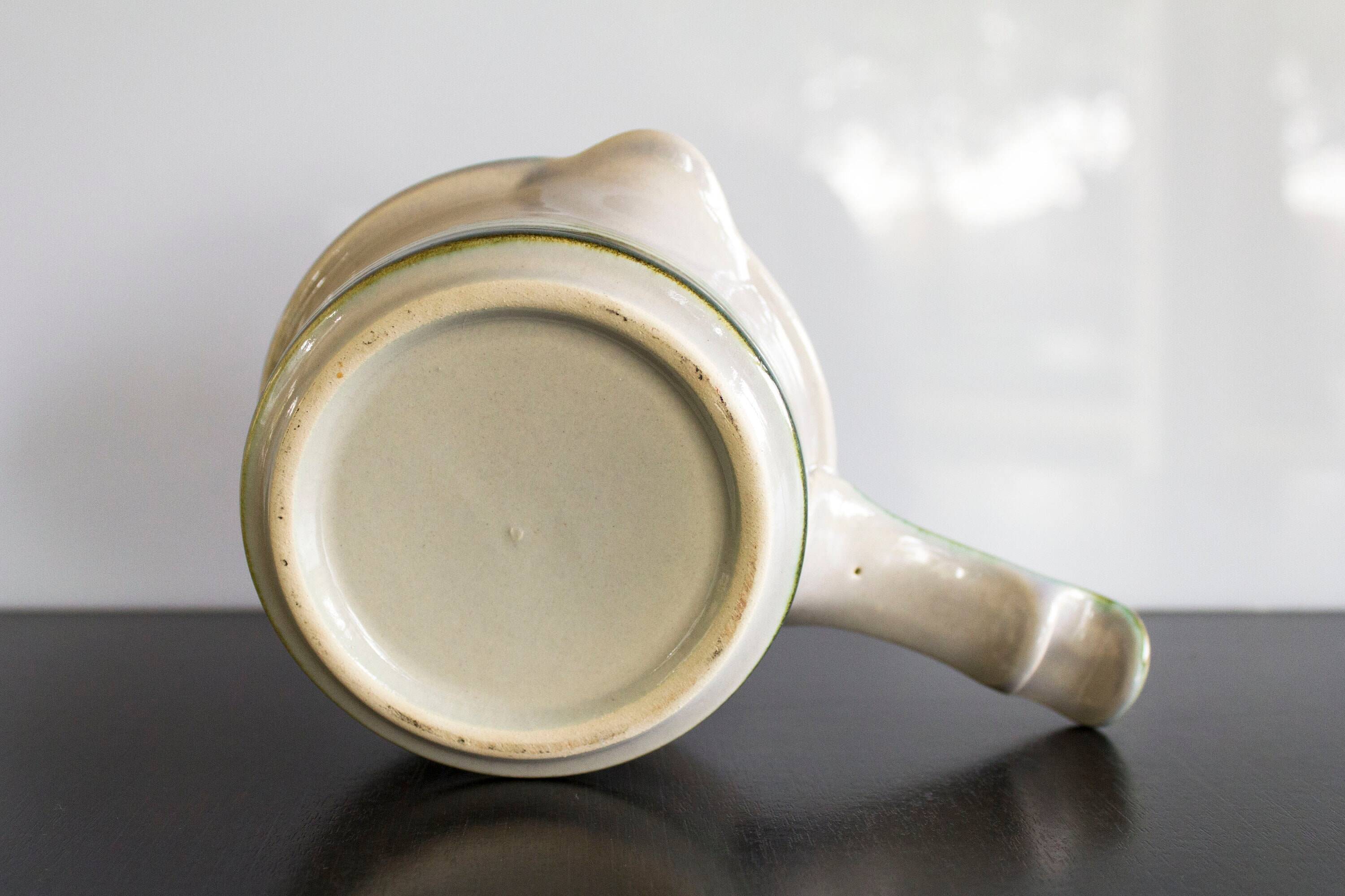 Mid Century Stoneware ceramic Sauce Boat / Gravy Boat / Saucière