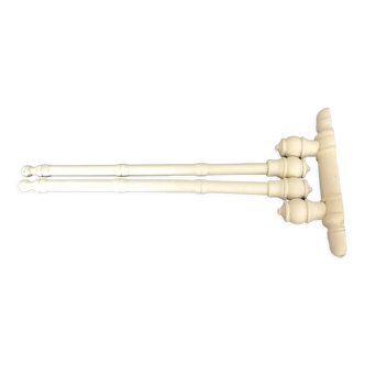 Vintage wooden towel rack bamboo style