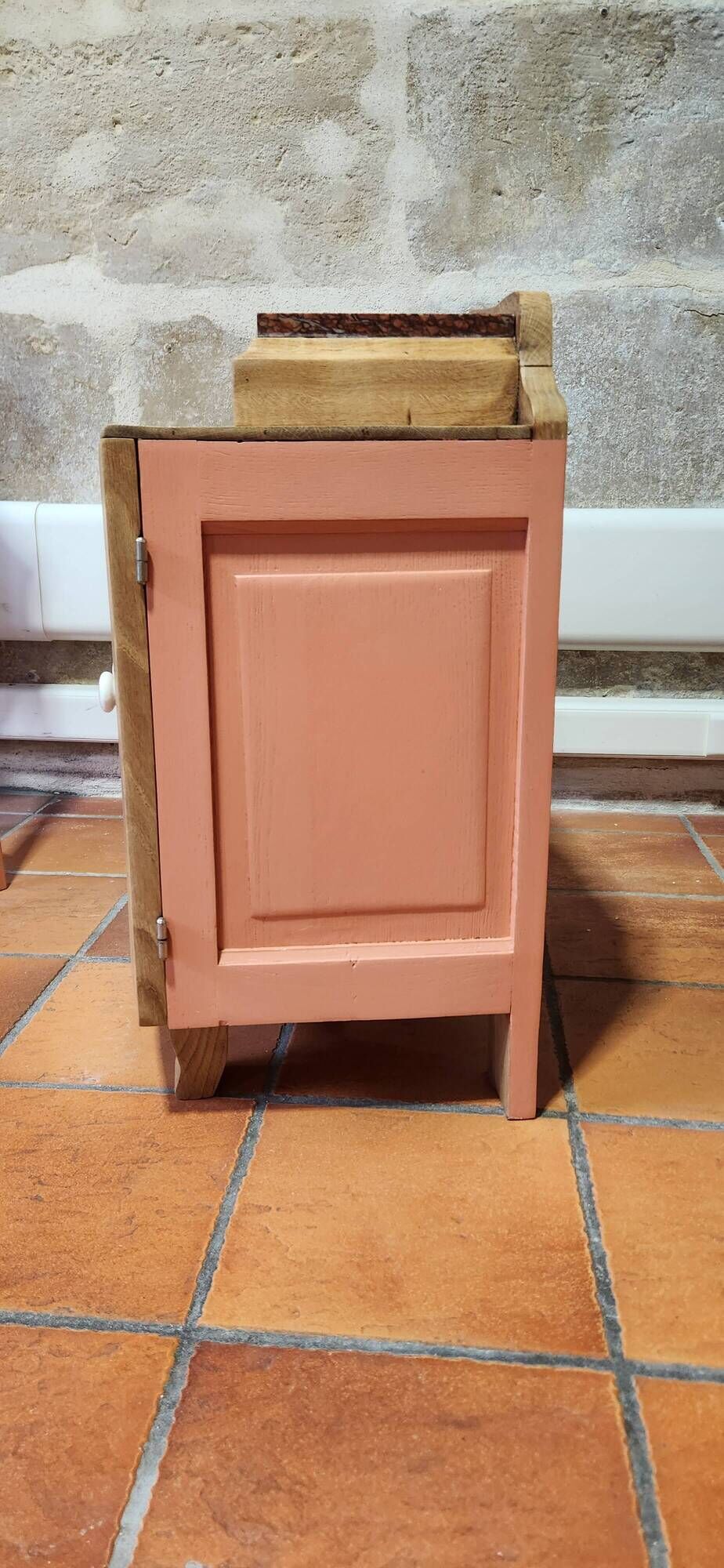 wood and marble bedside table revamped in terracotta