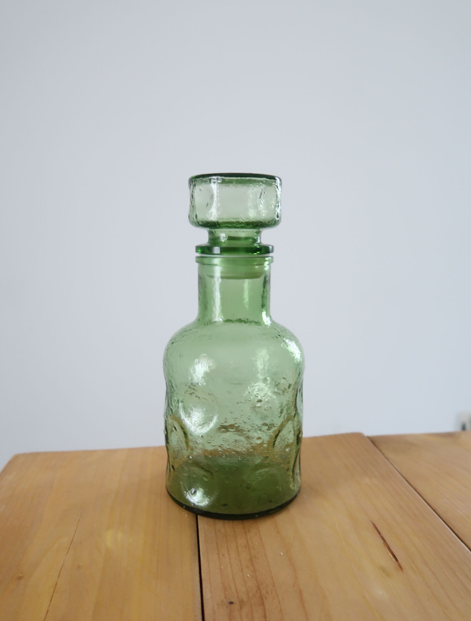 Lot verres et bouteille