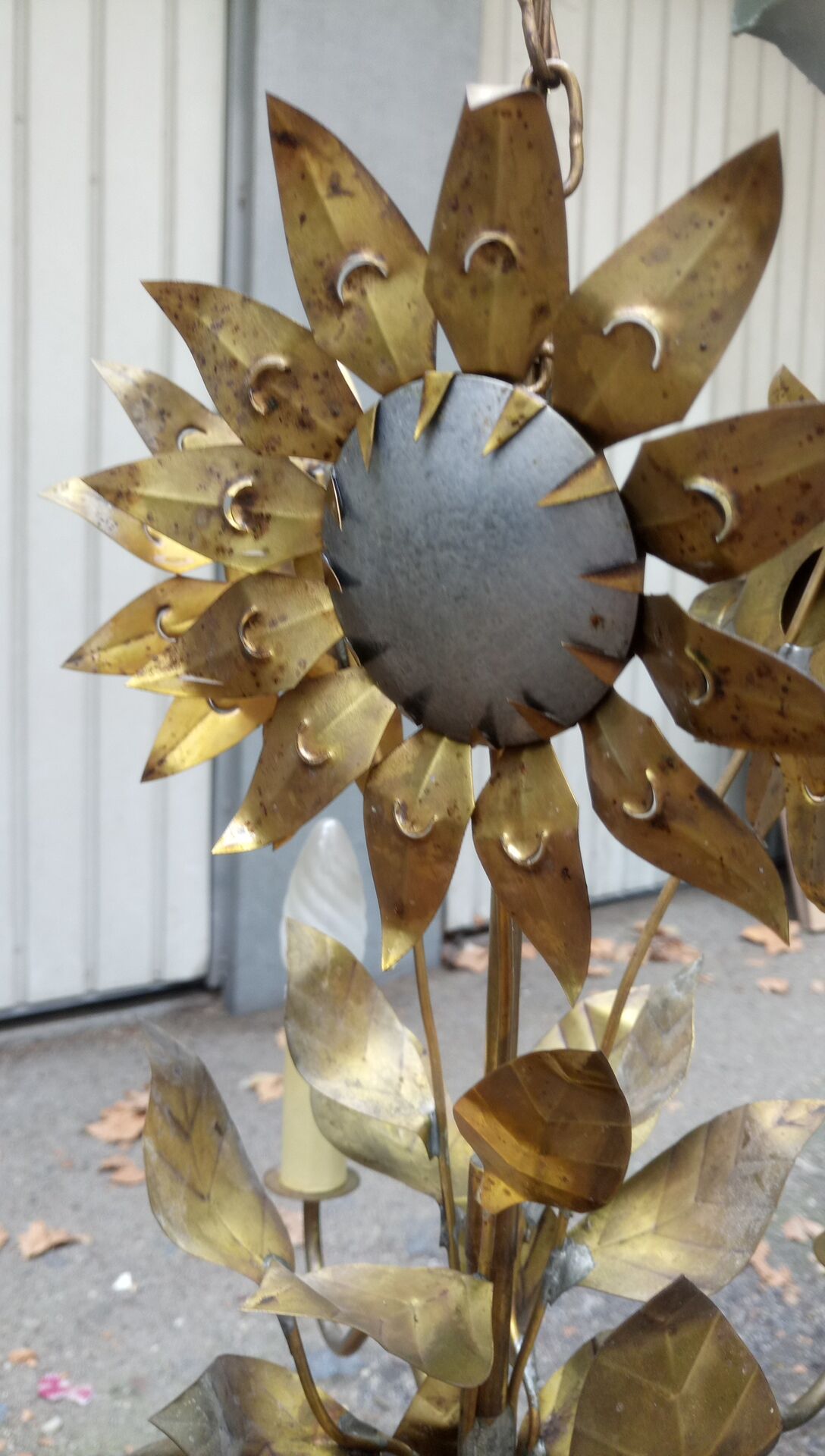 Chandelier sunflower years 70