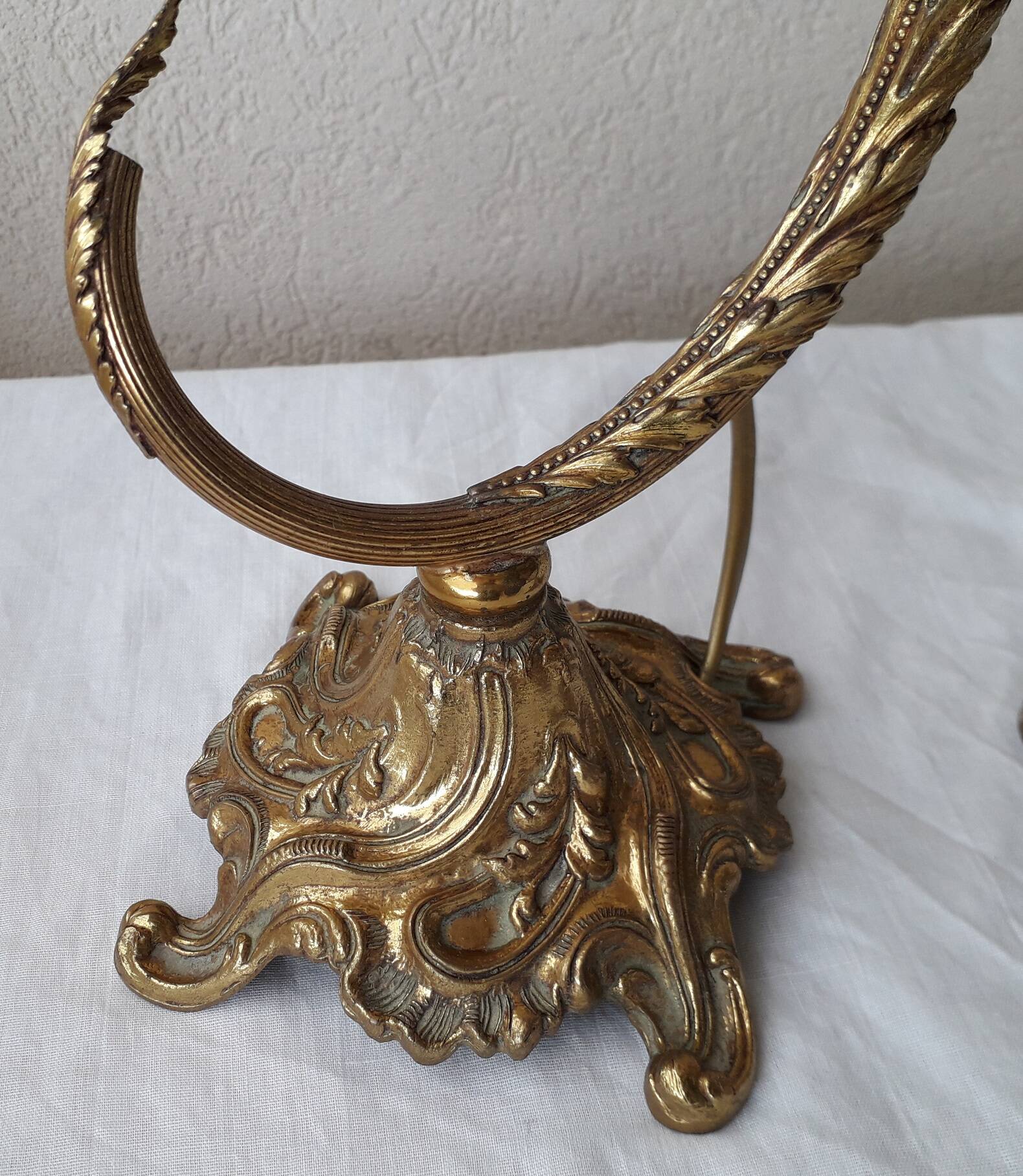 2 lampes en bronze et verre
