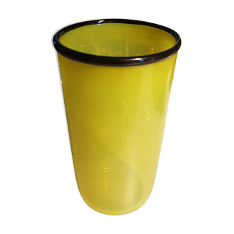 Vase en verre soufflé d'Éric Lindgren de la verrerie de Claret