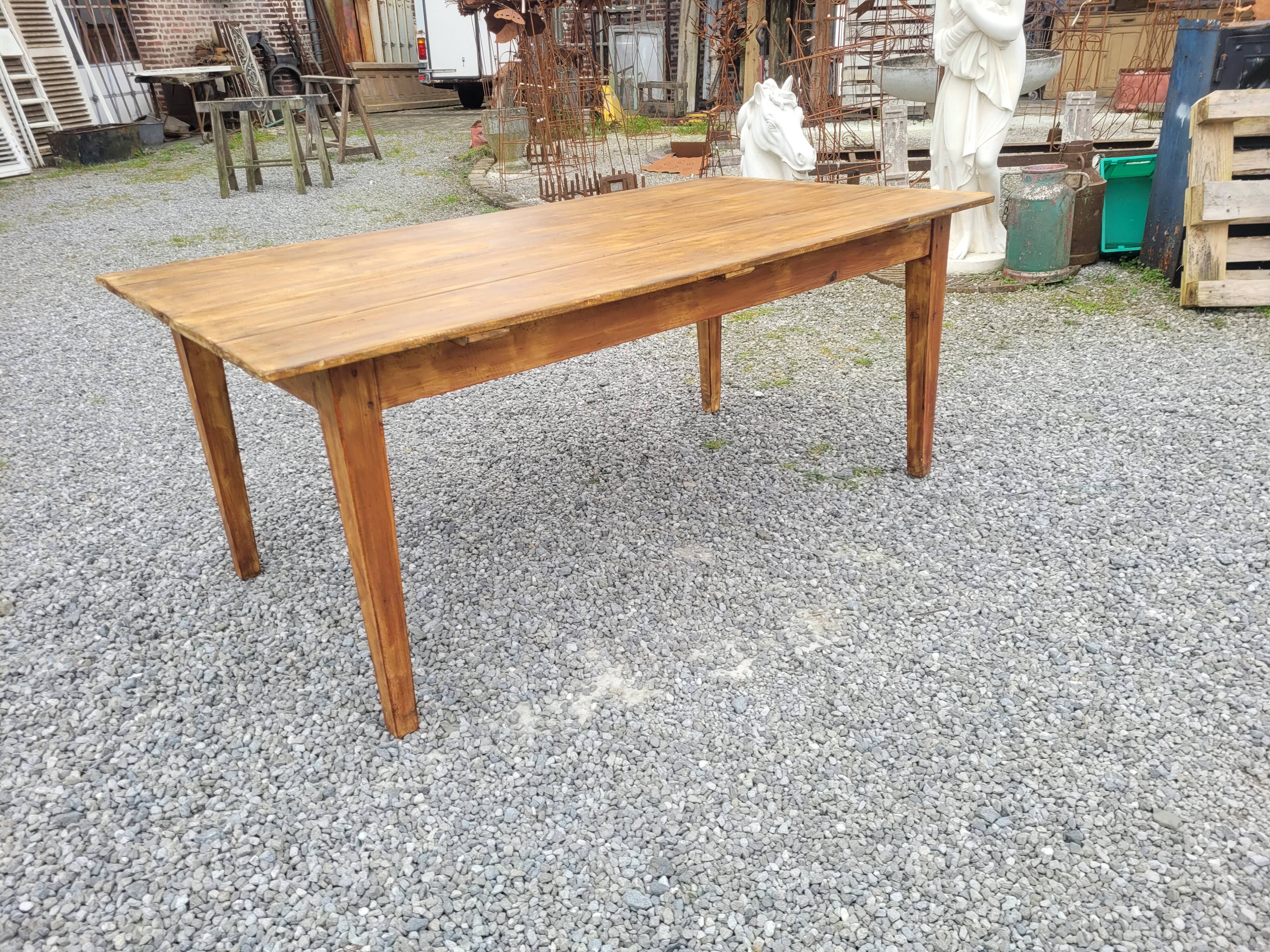 Old fir farm table, 180×102cms
