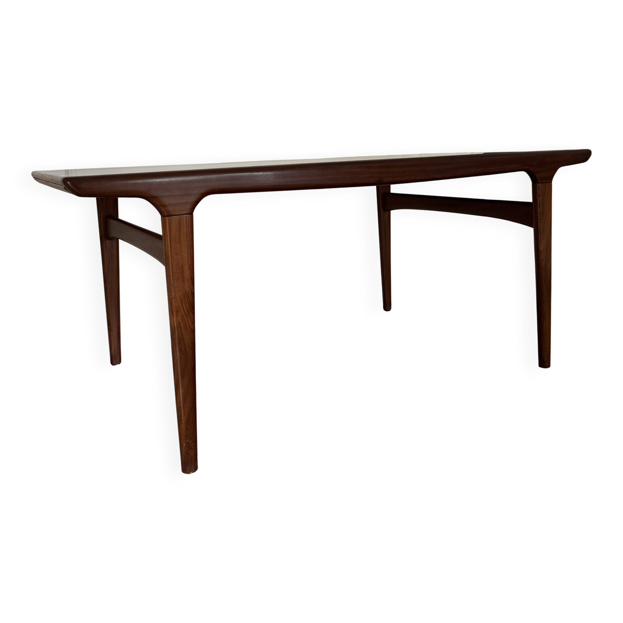 Dining table with extension by Johannes Andersen for Uldum Møbelfabrik