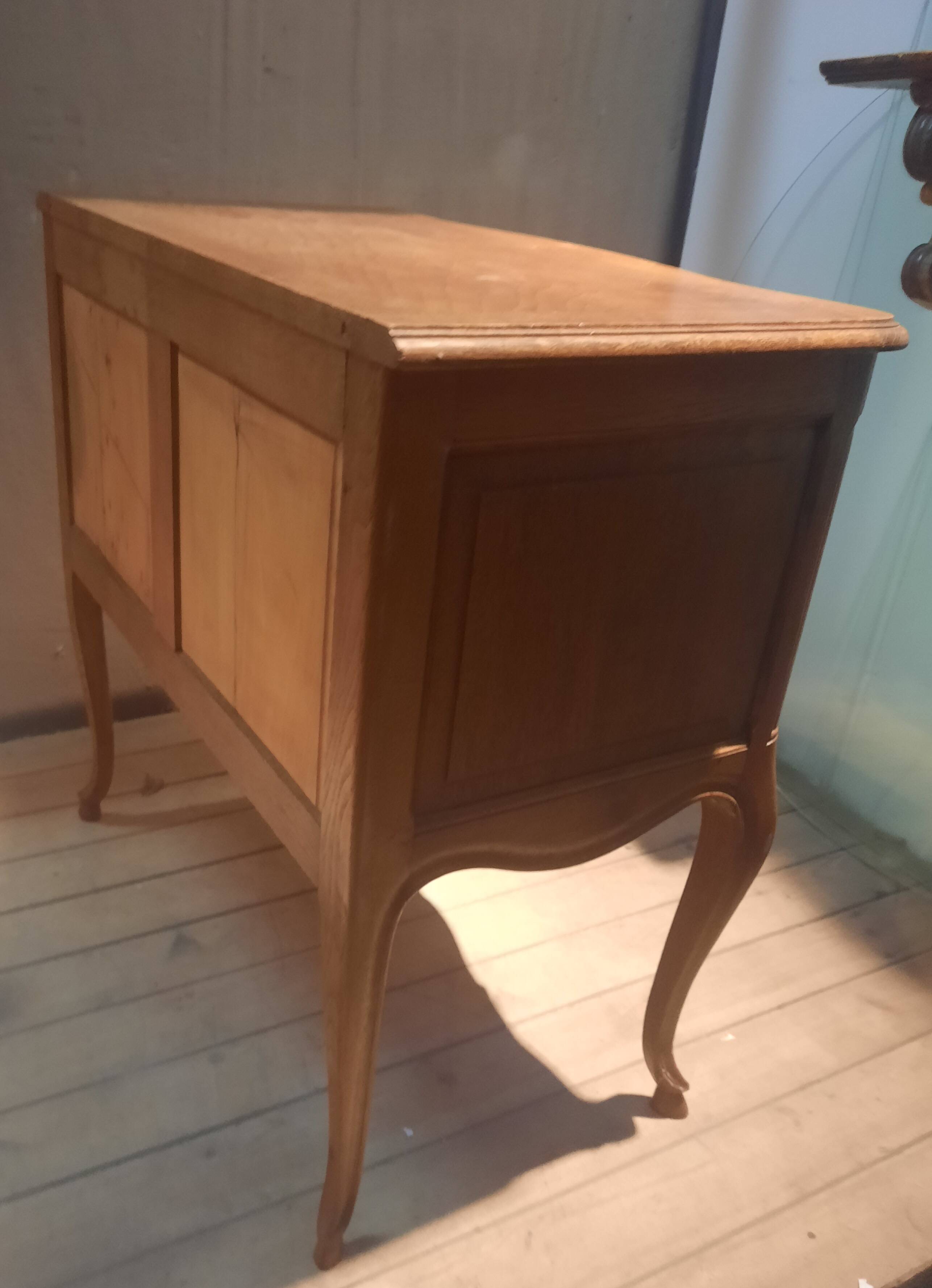 Louis XV style solid oak chest of drawers