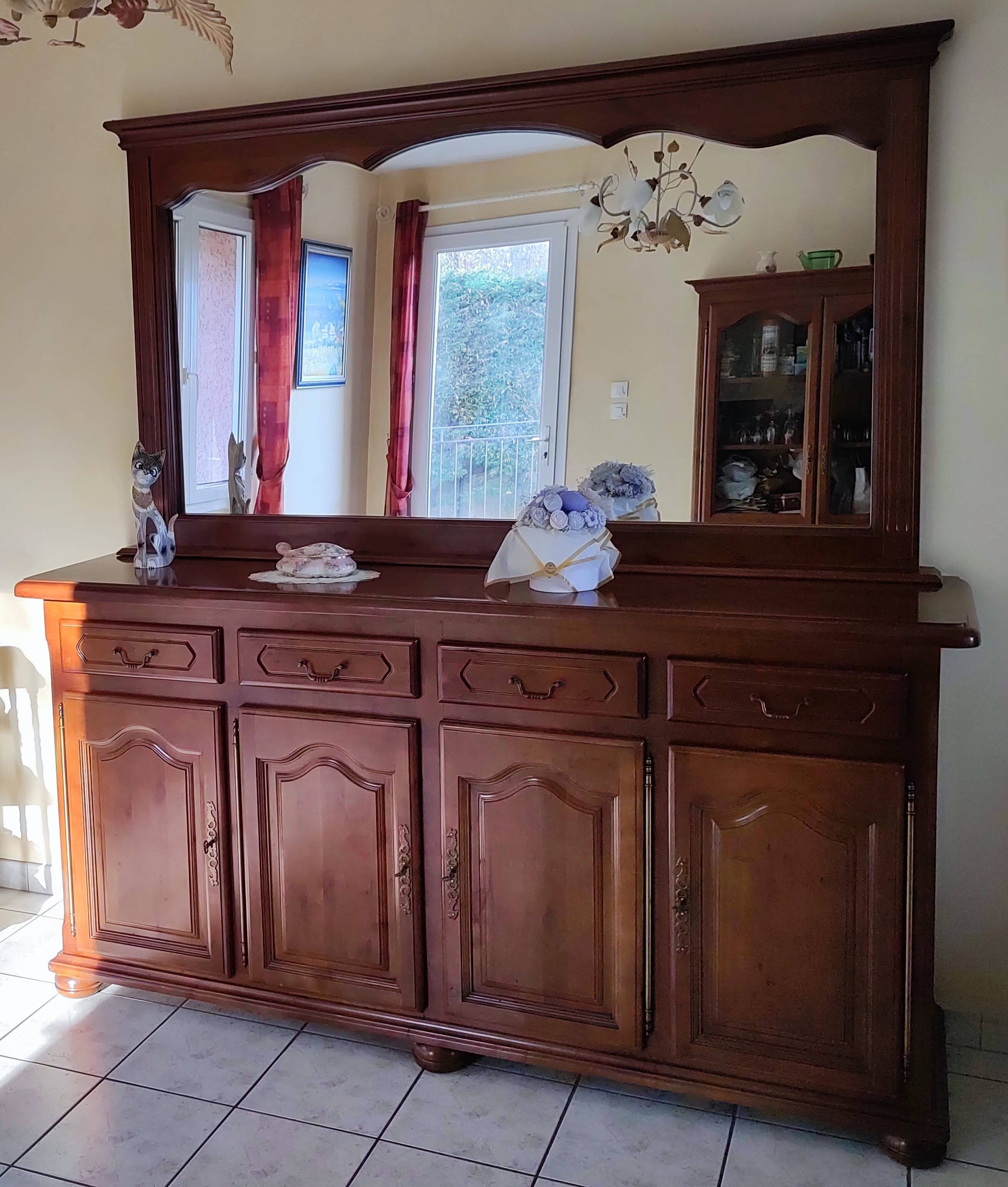 Very 4 doors with mirror