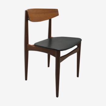 Henry Walter Klein's Scandinavian teak chair for Bramin 60s