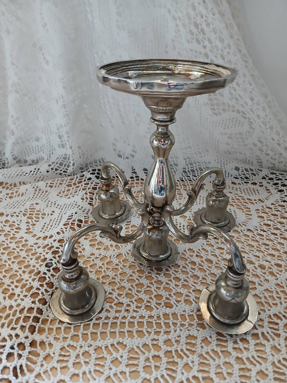 5-headed metal candlestick