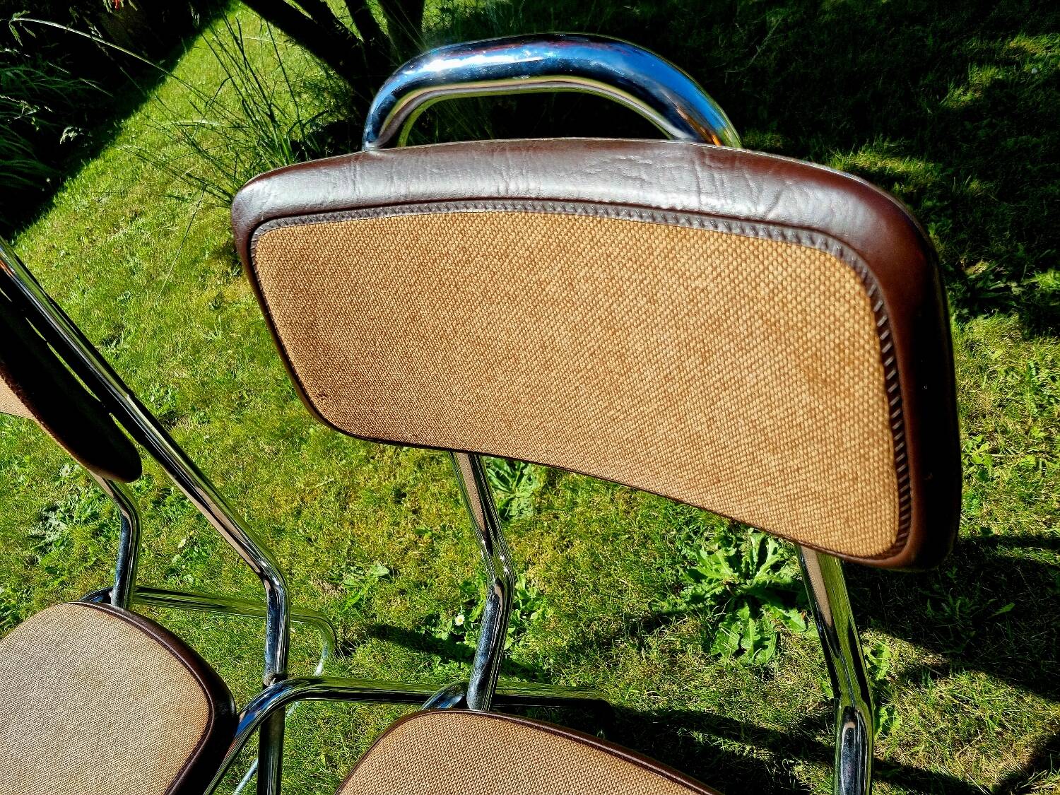 Soudexvinyl chairs
