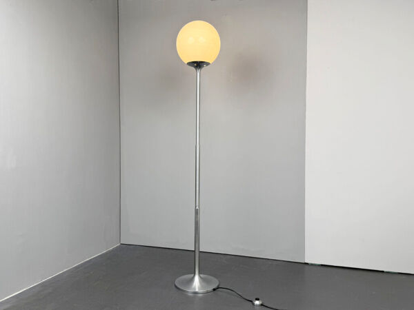 Lampadaire extensible “Polluce” par Anna Fasolis et Enzo Mari pour Artemide, années 1960.