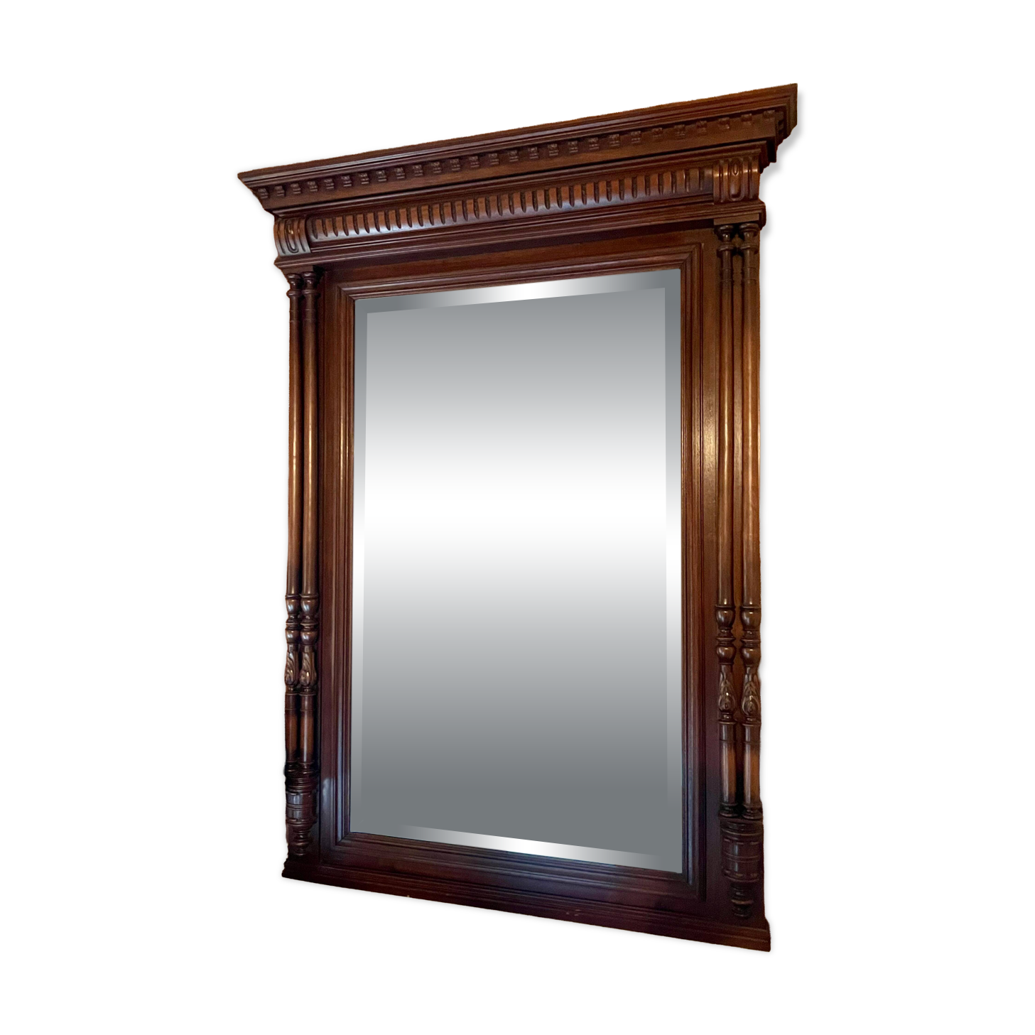 Miroir en noyer massif