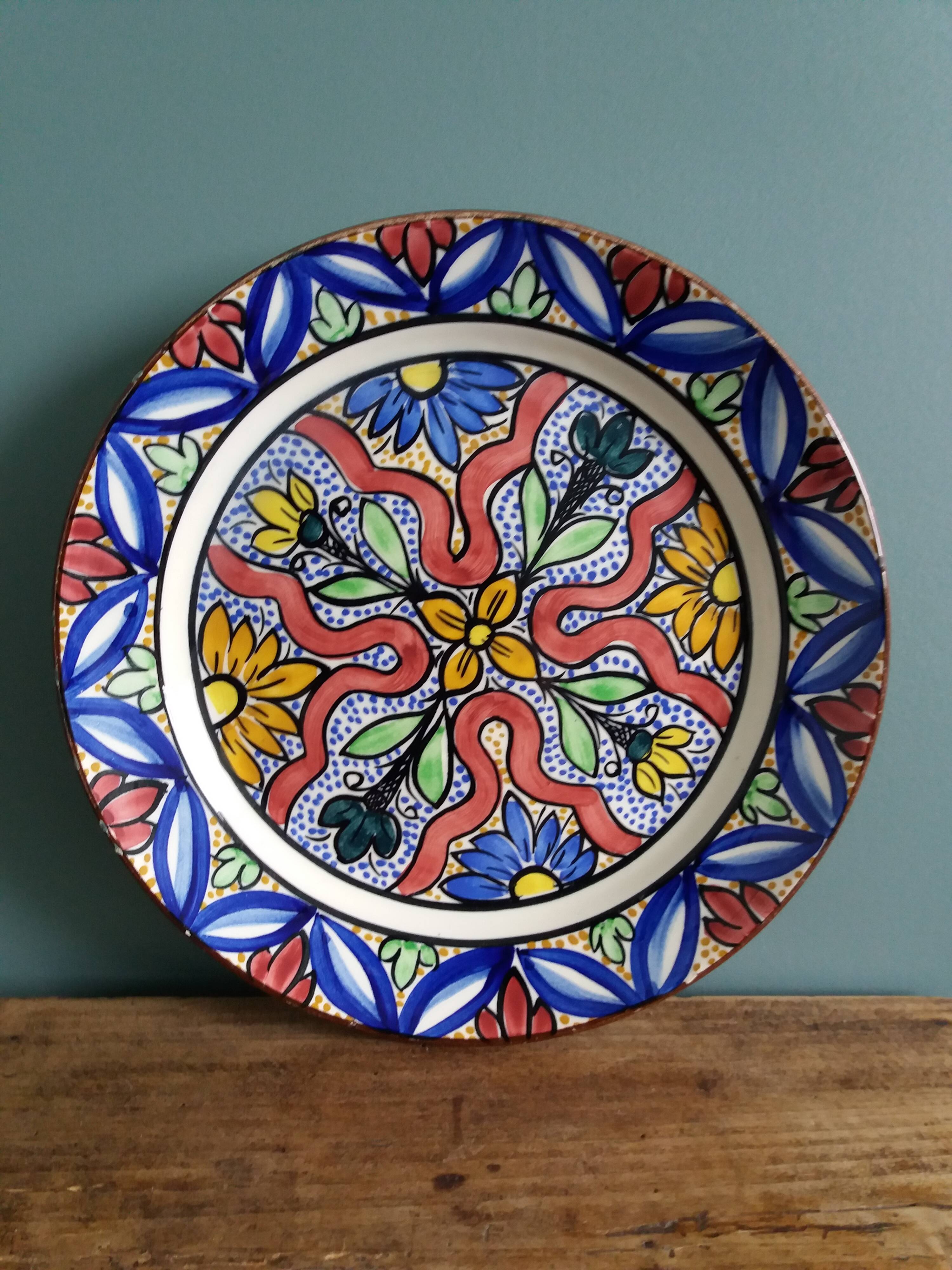 Hand painted decorative plate Spain
