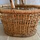 Panier en osier vintage