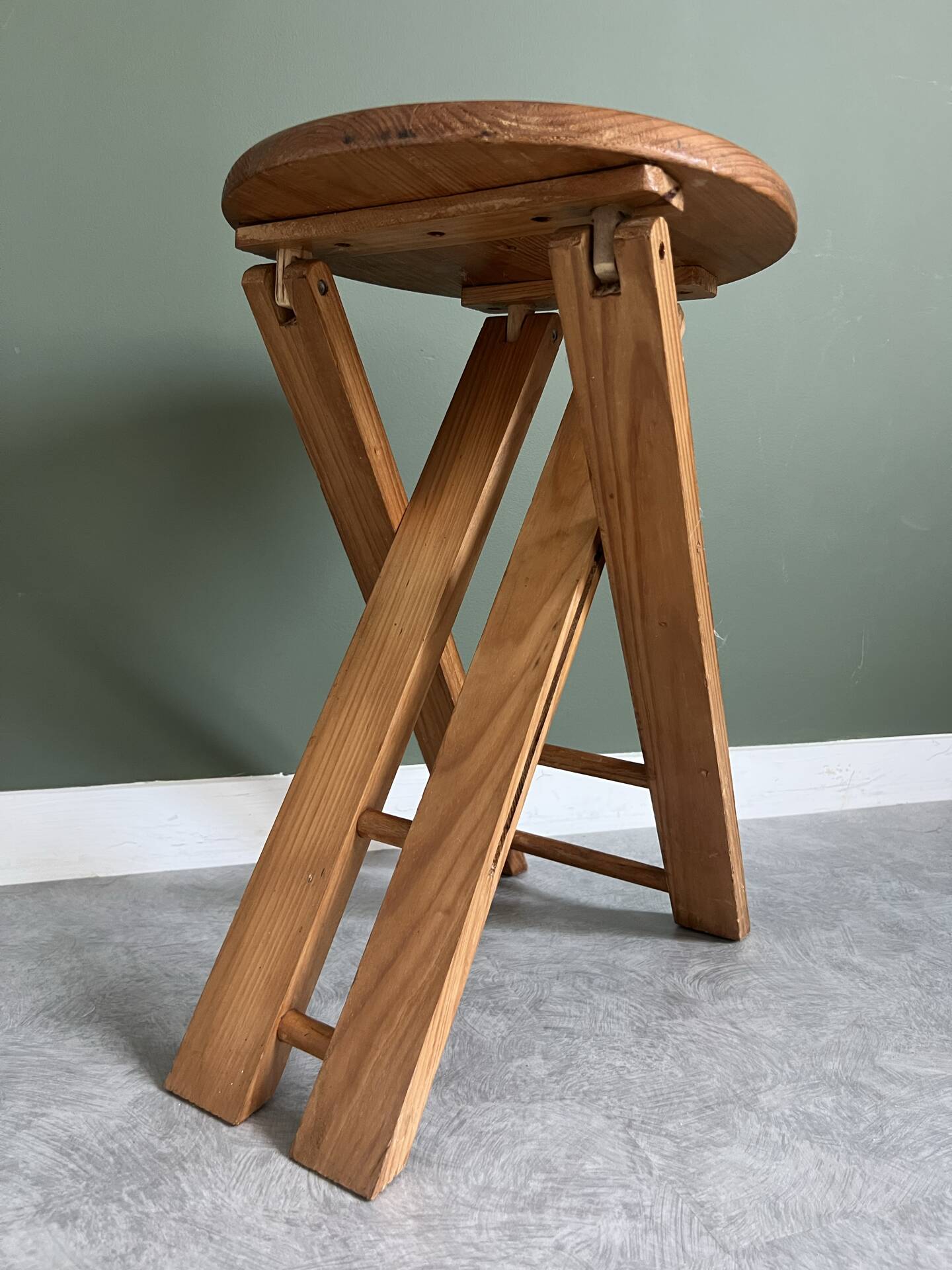 Tabouret bois Roger Tallon