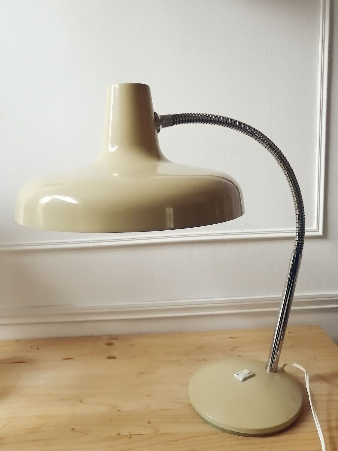 Vintage desk lamp