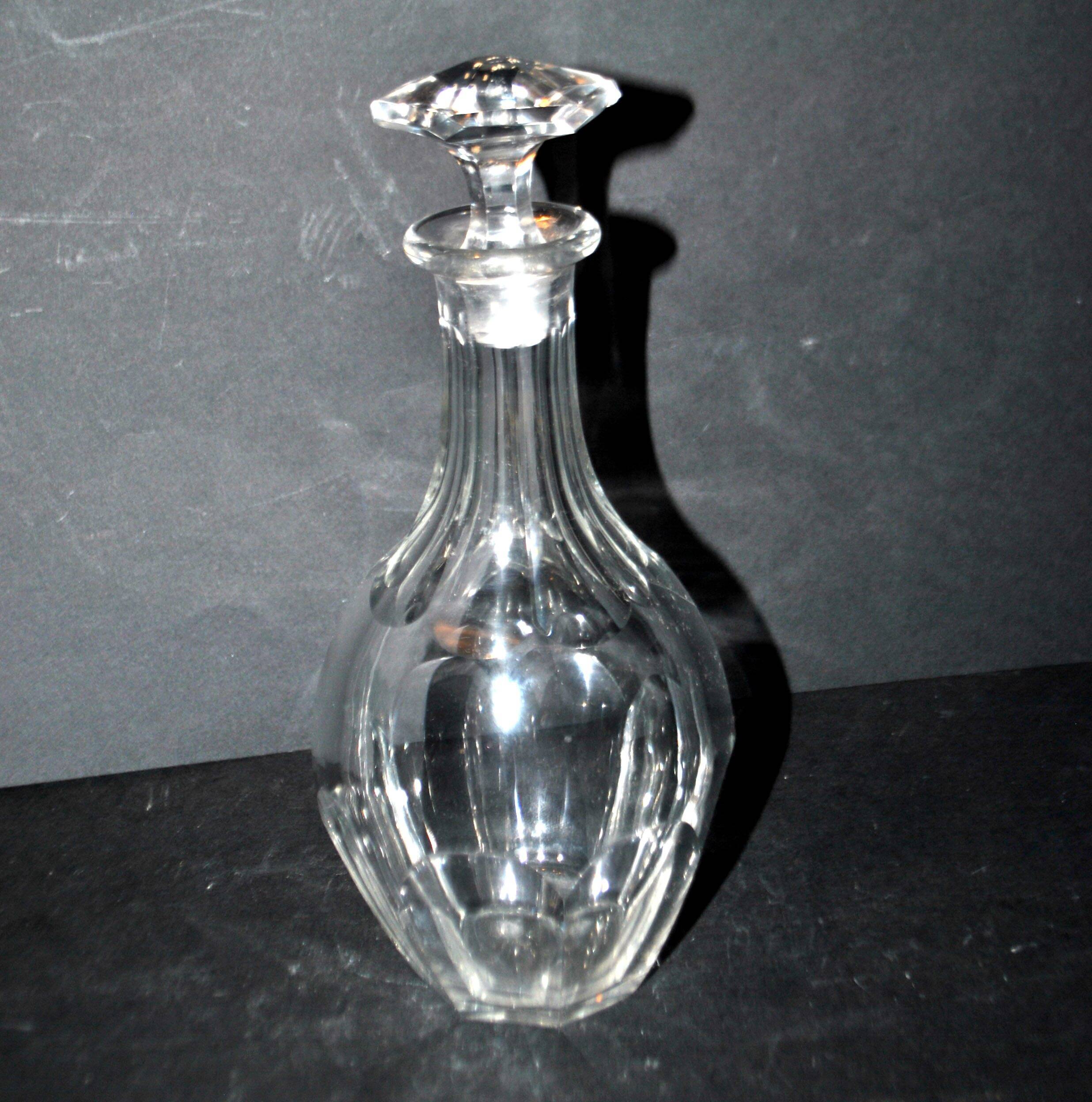 Antique Malmaison Harcourt flat-cut crystal decanter 21cm