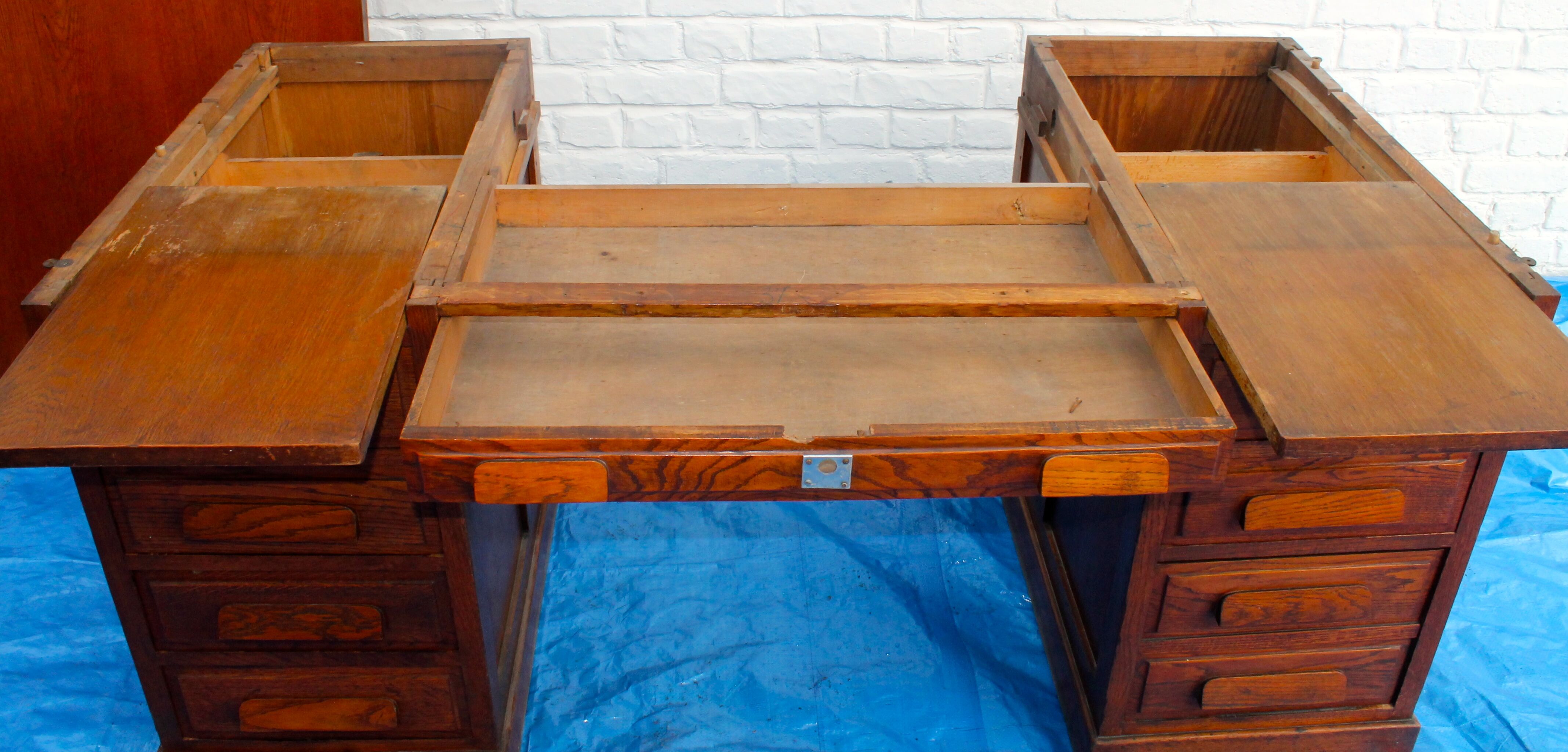 Former Minister coffered desk double