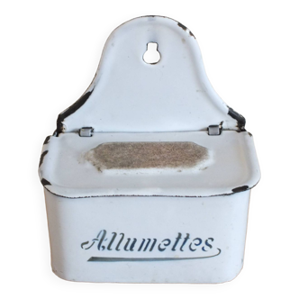 old matchbox in enameled sheet metal