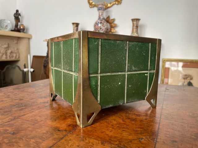 Pot cover in sheet metal and brass Art Nouveau Vienna Secession.