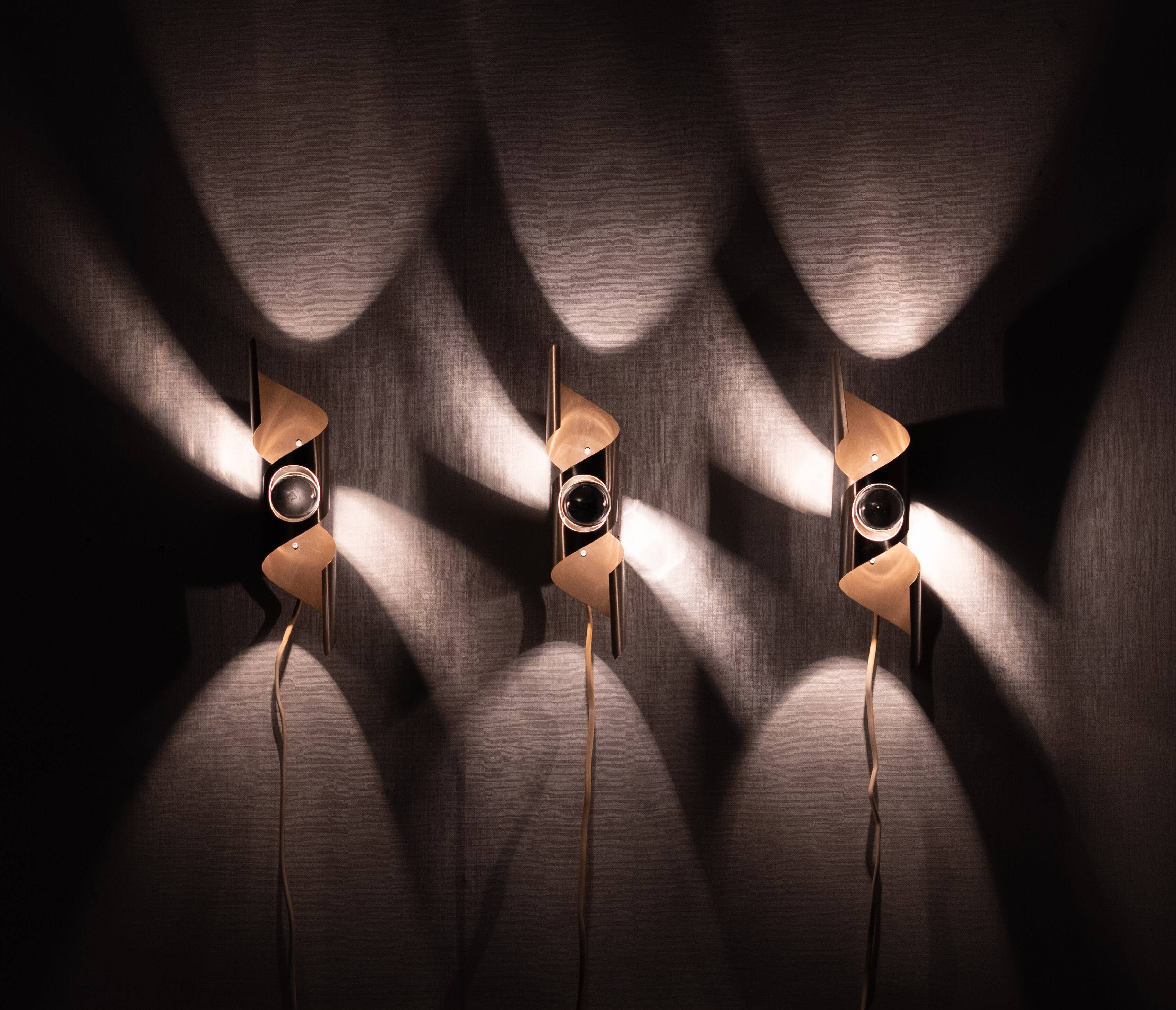 3 Raak Space Ace Wall Sconces mode ''Wokkel'' 1970s