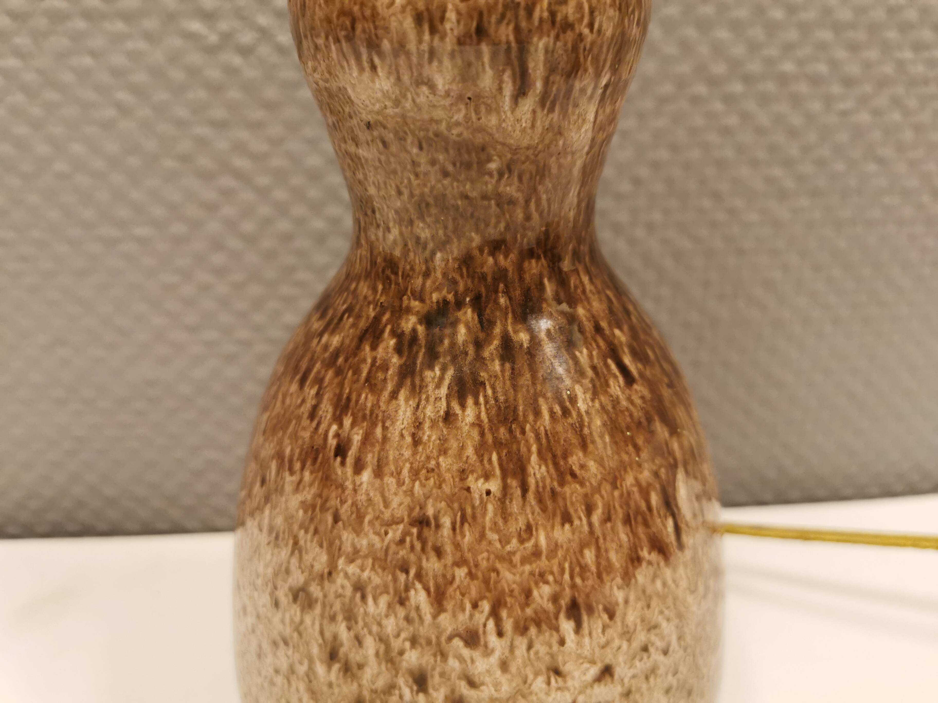 Table lamp in ceramic from Danish Belka Stoneware.