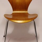 Pair of chairs by Arne Jacobsen for Fritz Hansen