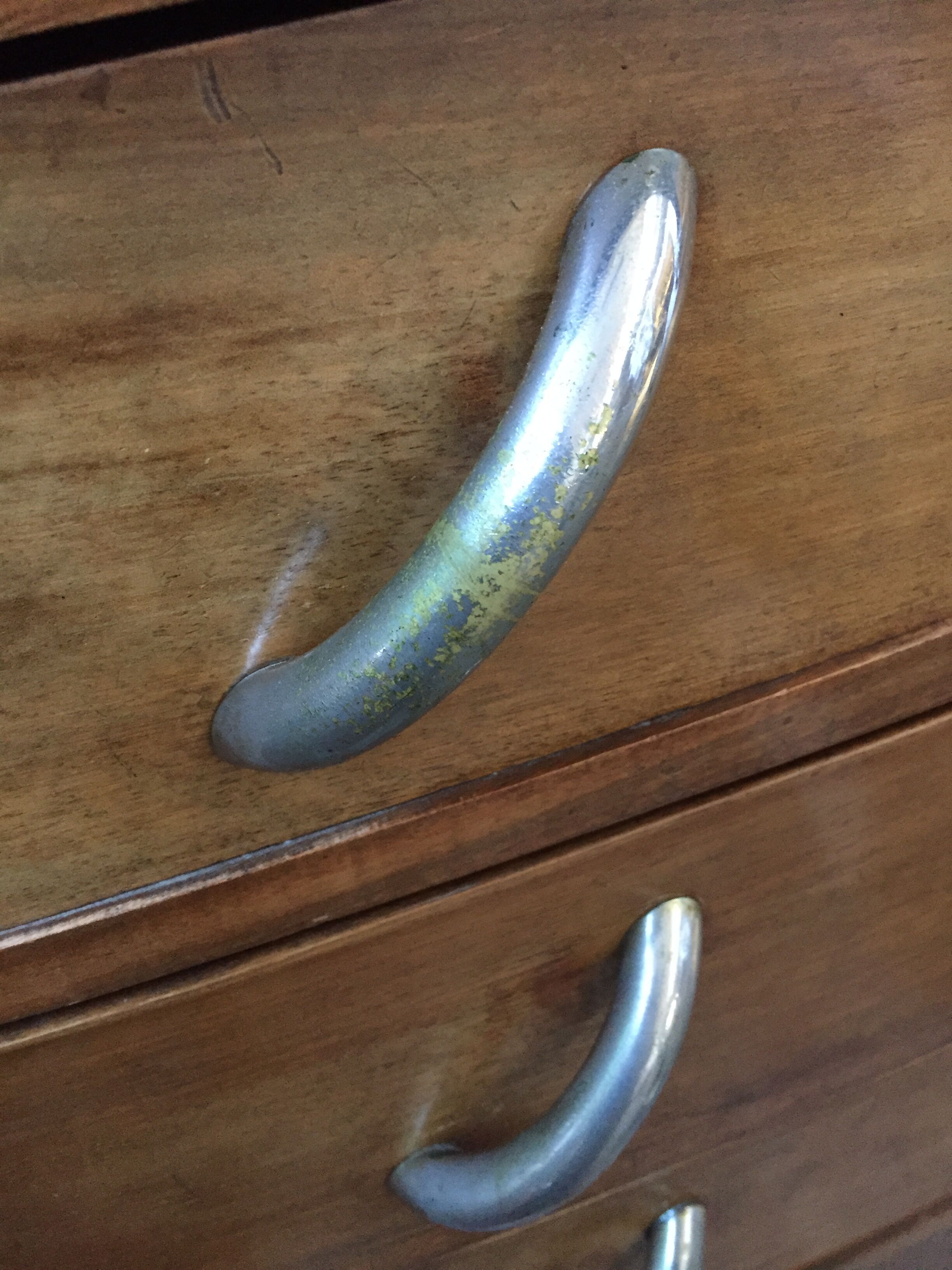 The 1950s chiffonier