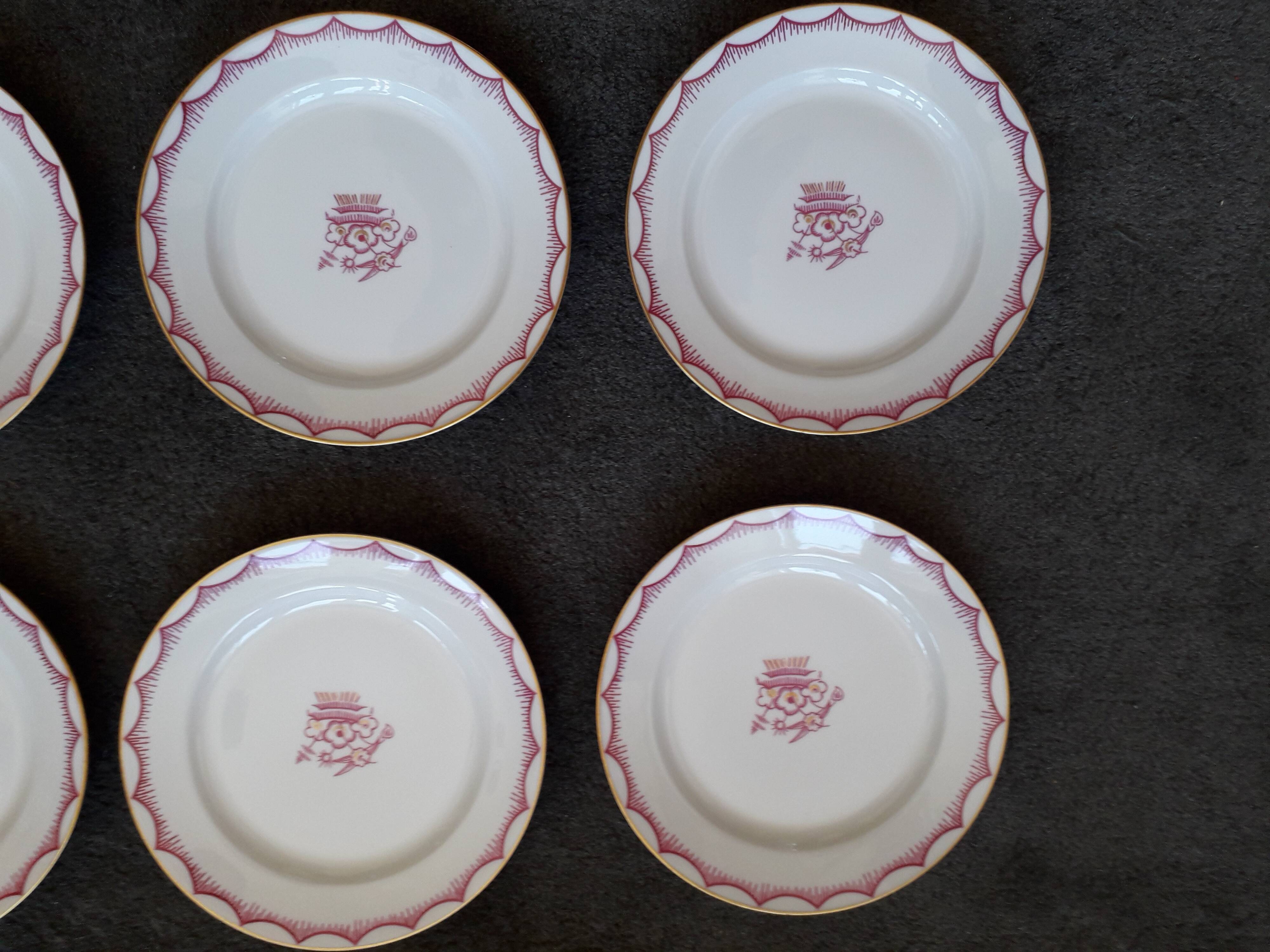 1 set of 6 Art Deco dessert plates made of Limoges porcelain