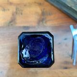 Petite bouteille ancienne bleue cobalt