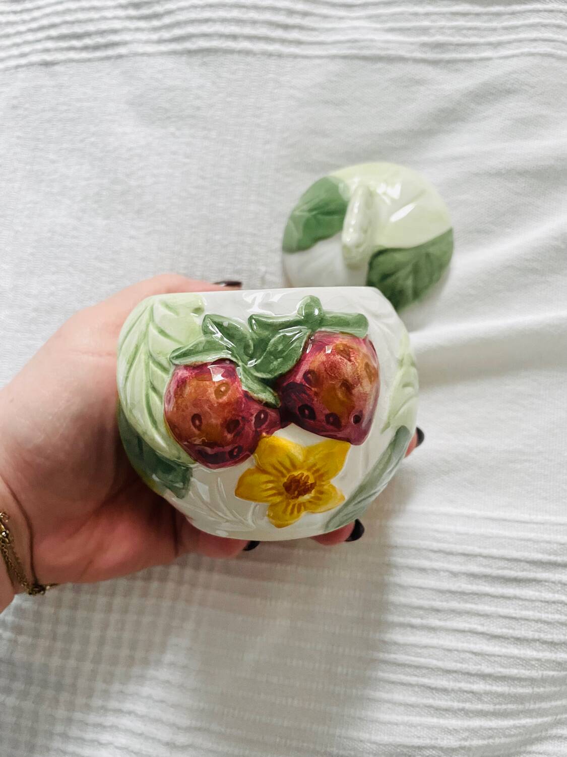 Strawberry pepper salt set