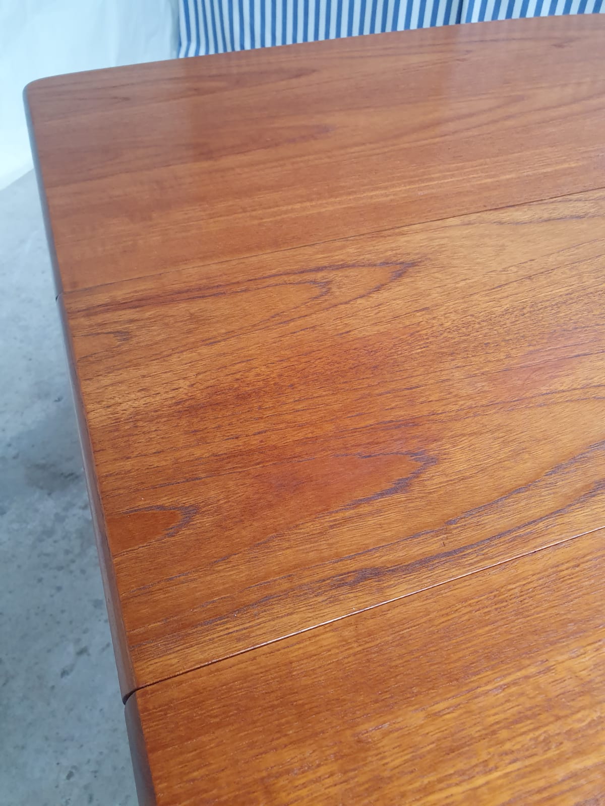 Extending dining table by G Plan