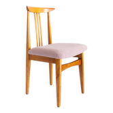 Boucle chair in pink, mid-century modernist, designed by M. Zielinski, Europe, 1960s.