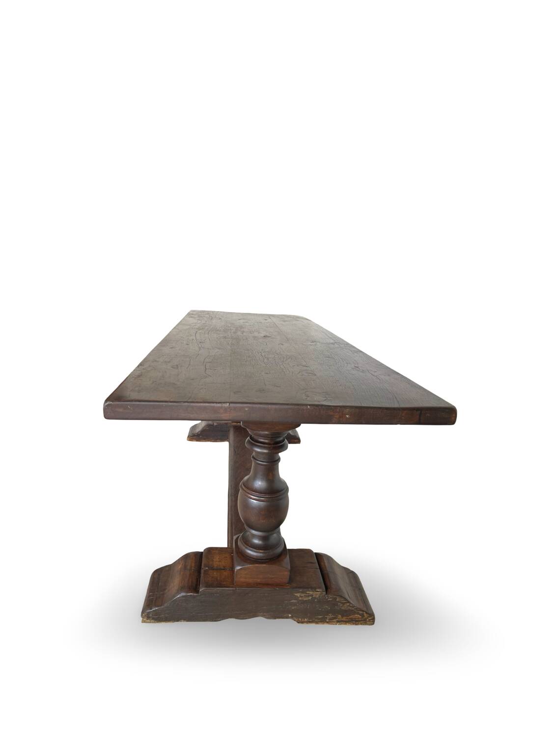 A fine 18th Century French walnut dining table