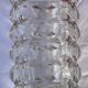 Vase en verre moulé