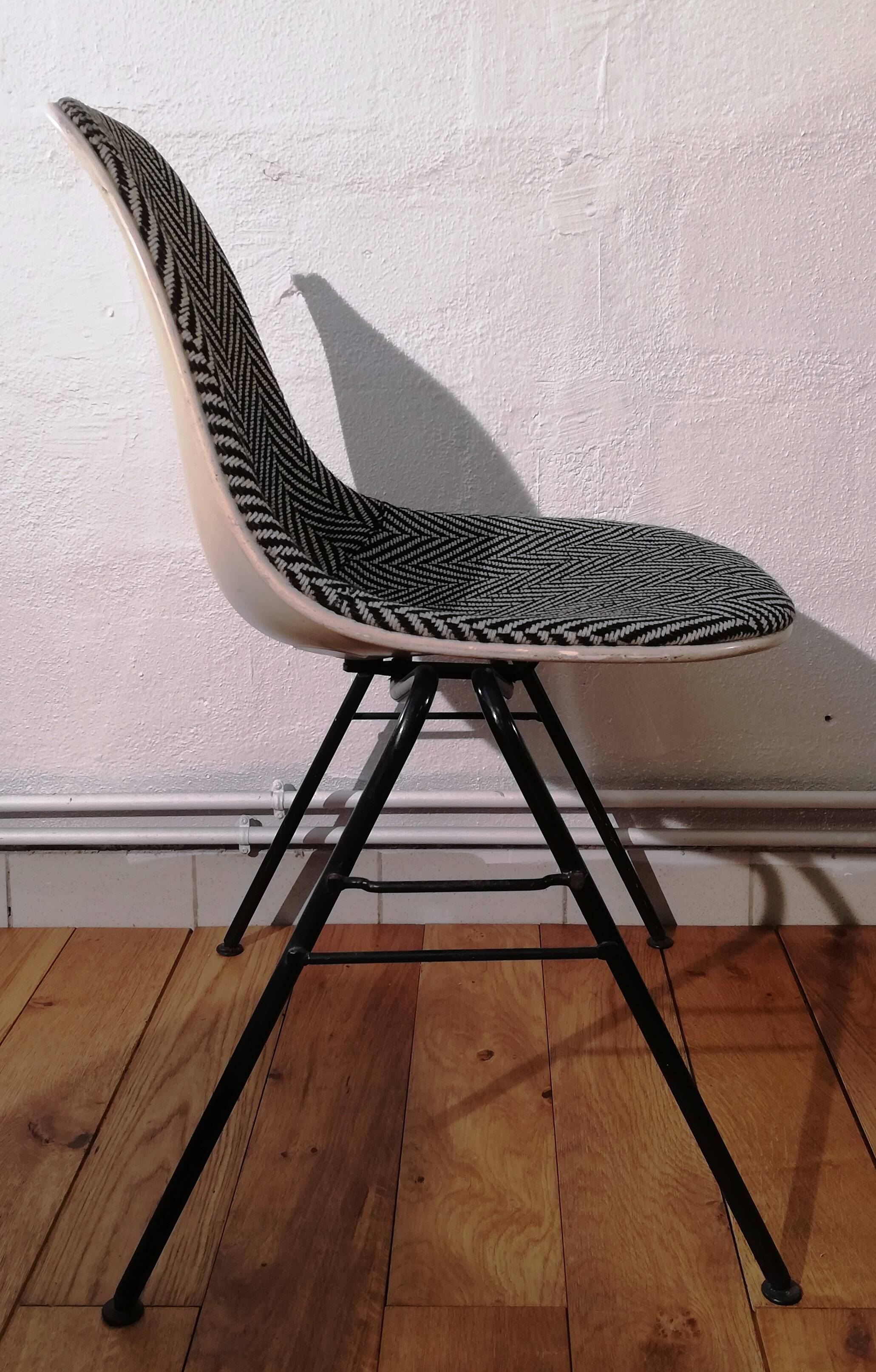 Chaise DSS, Herman Miller