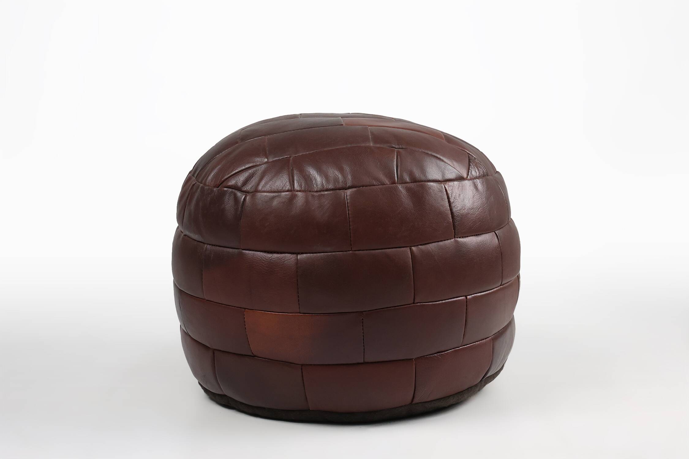 Pouf ottoman en cuir patchwork français vintage, années 1960