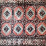 Tapis vintage fait main Bukhara en laine rose et bleu ciel (81cm x 118cm)