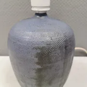 Ceramic table lamp